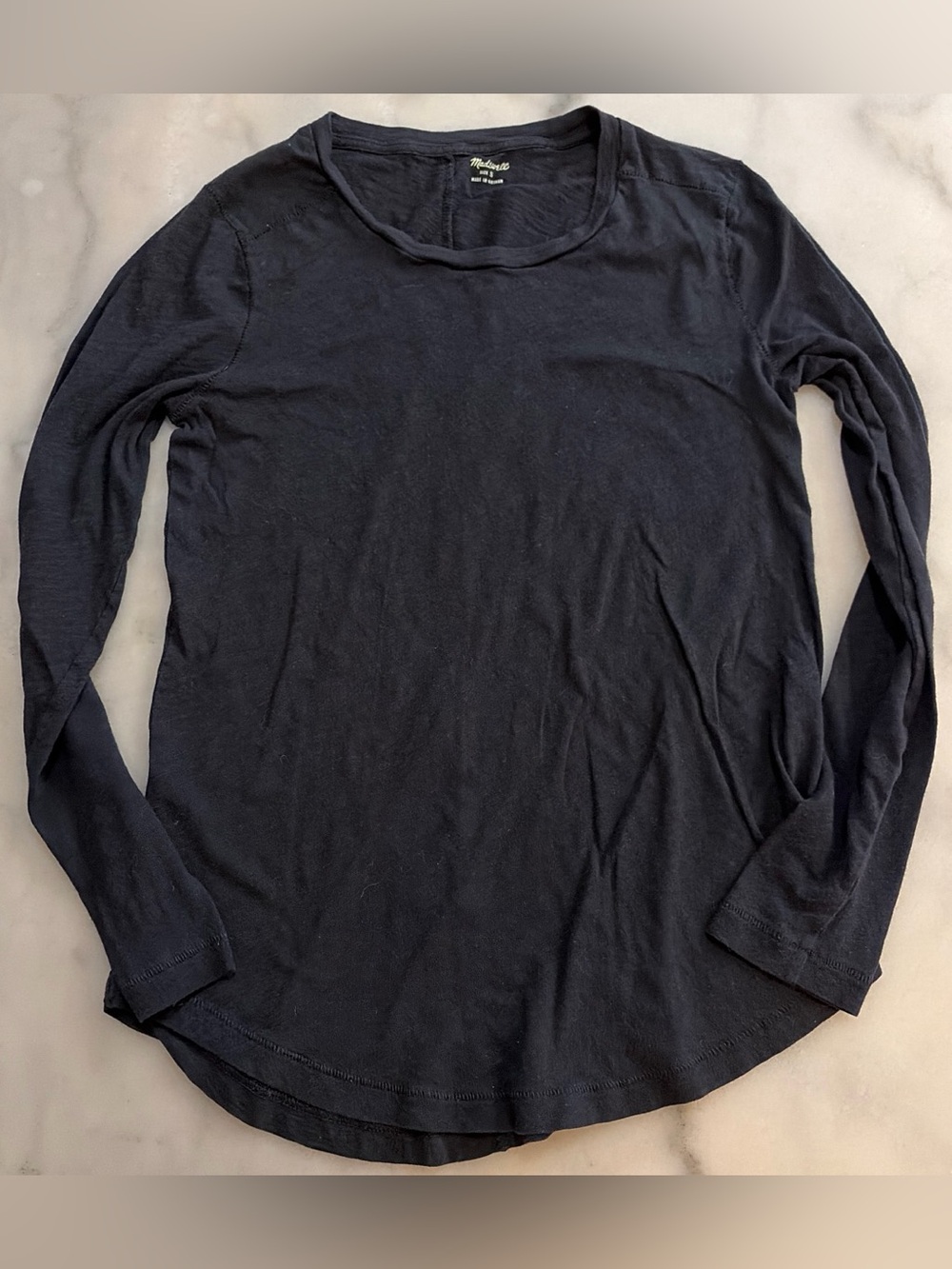 Madewell Women’s Long Sleeve Crewneck Shirt in Black